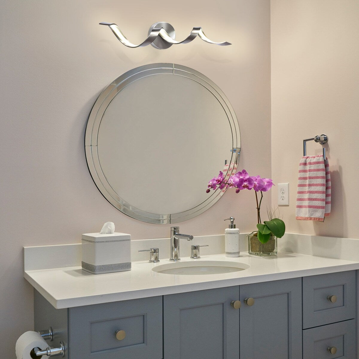 Applique murale à LED pour salle de bain au design moderne en spirale, à intensité variable
