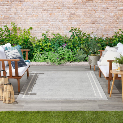 Tapis uni d'intérieur/extérieur Nourison Essentials