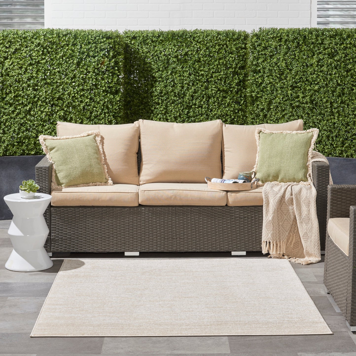 Tapis contemporain d'intérieur/extérieur Nourison Essentials