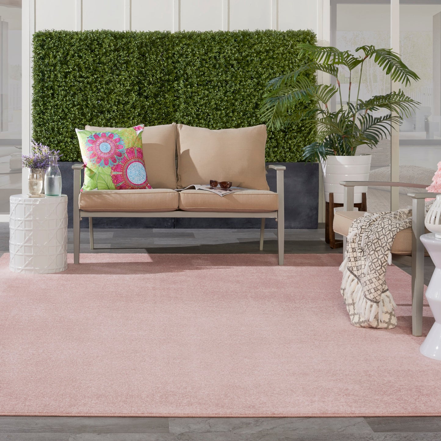 Tapis contemporain d'intérieur/extérieur Nourison Essentials