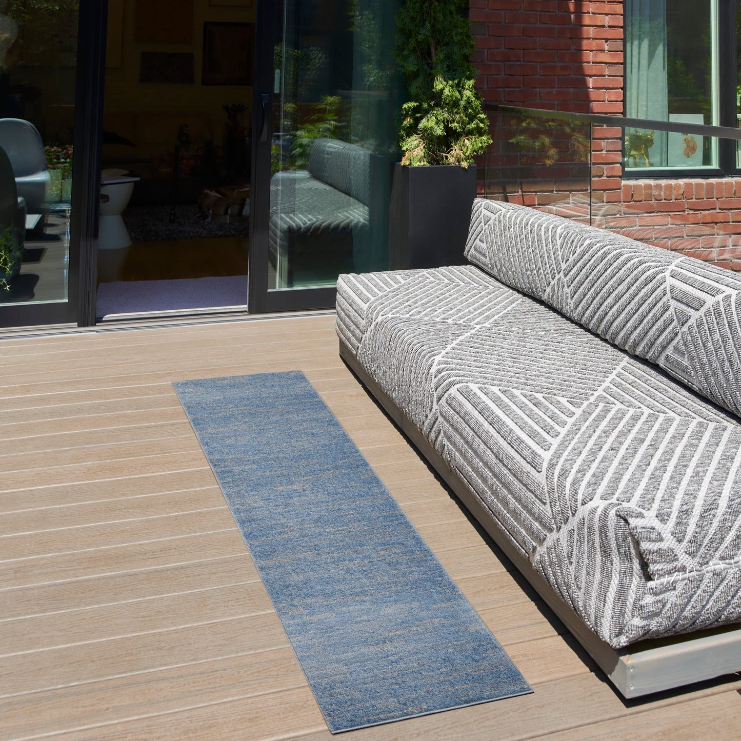 Tapis contemporain d'intérieur/extérieur Nourison Essentials