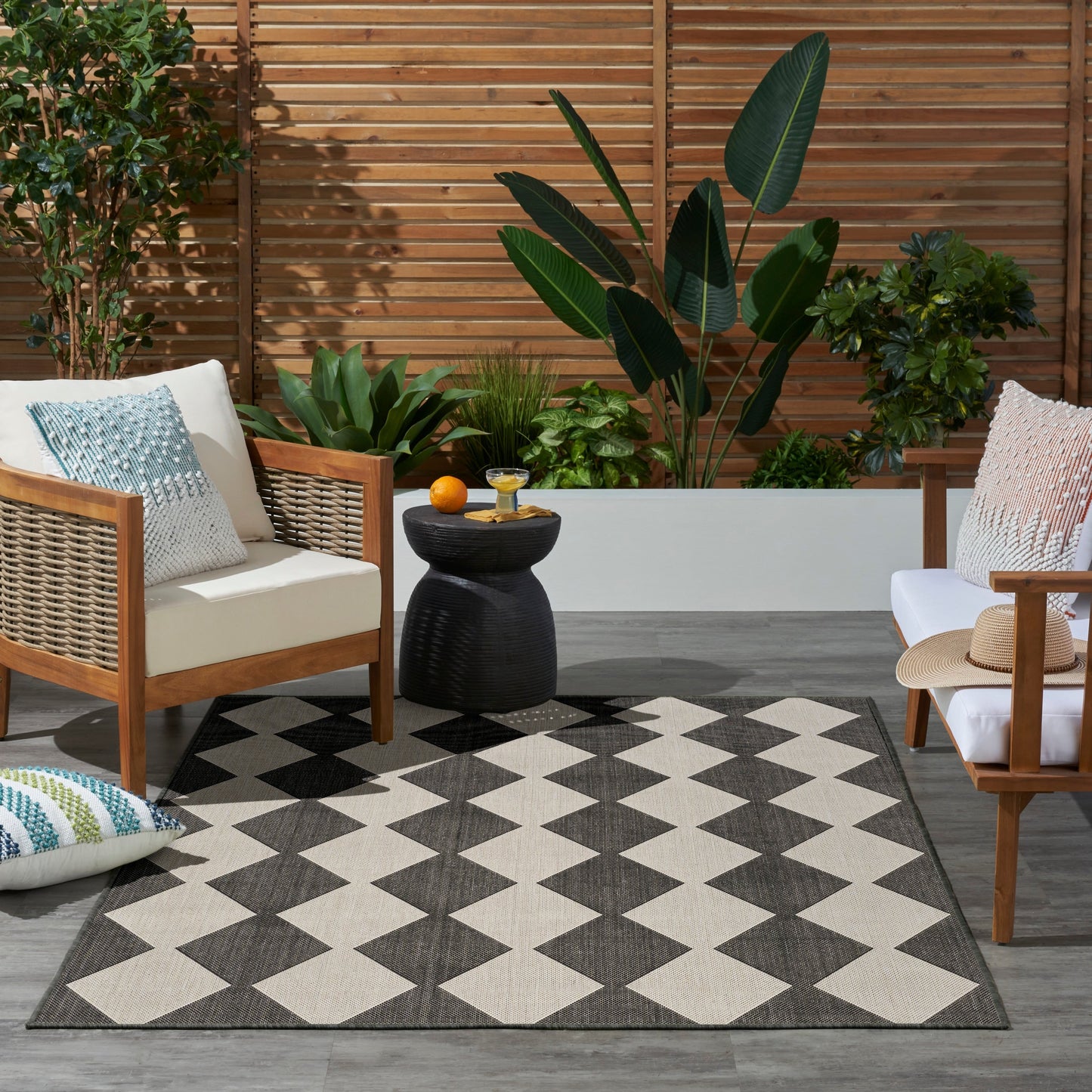 Tapis géométrique d'intérieur/extérieur Nourison Positano