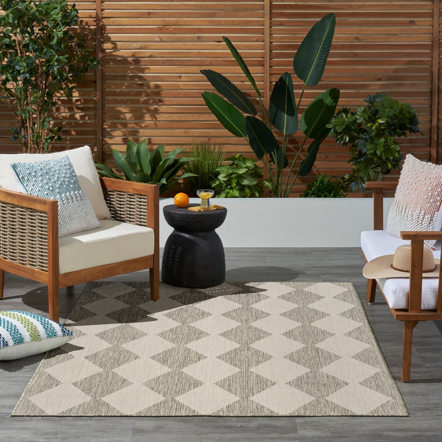 Tapis géométrique d'intérieur/extérieur Nourison Positano