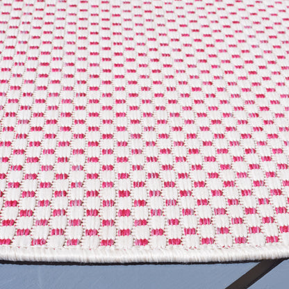 Tapis de jardin imperméable pour intérieur/extérieur SAFAVIEH Courtyard Begajeta.