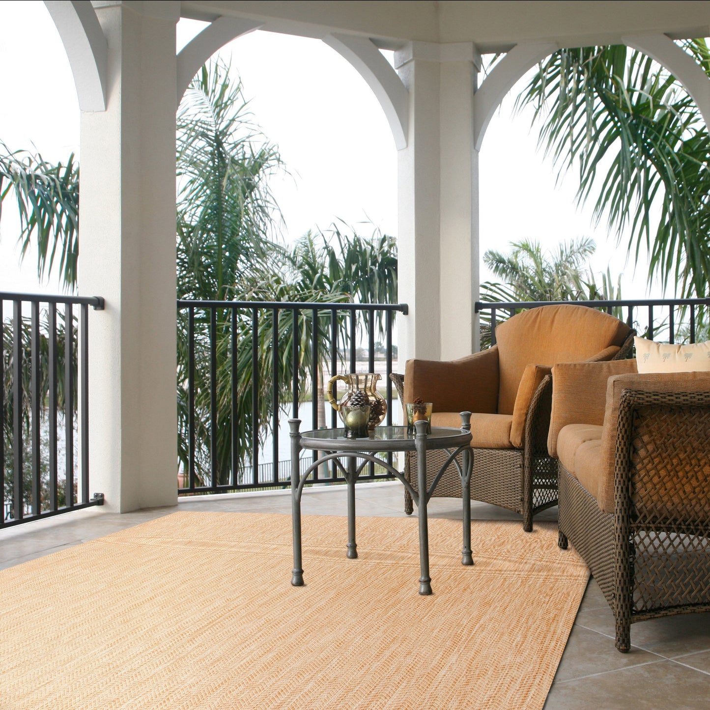 Tapis de jardin imperméable pour intérieur/extérieur SAFAVIEH Courtyard Ilmur