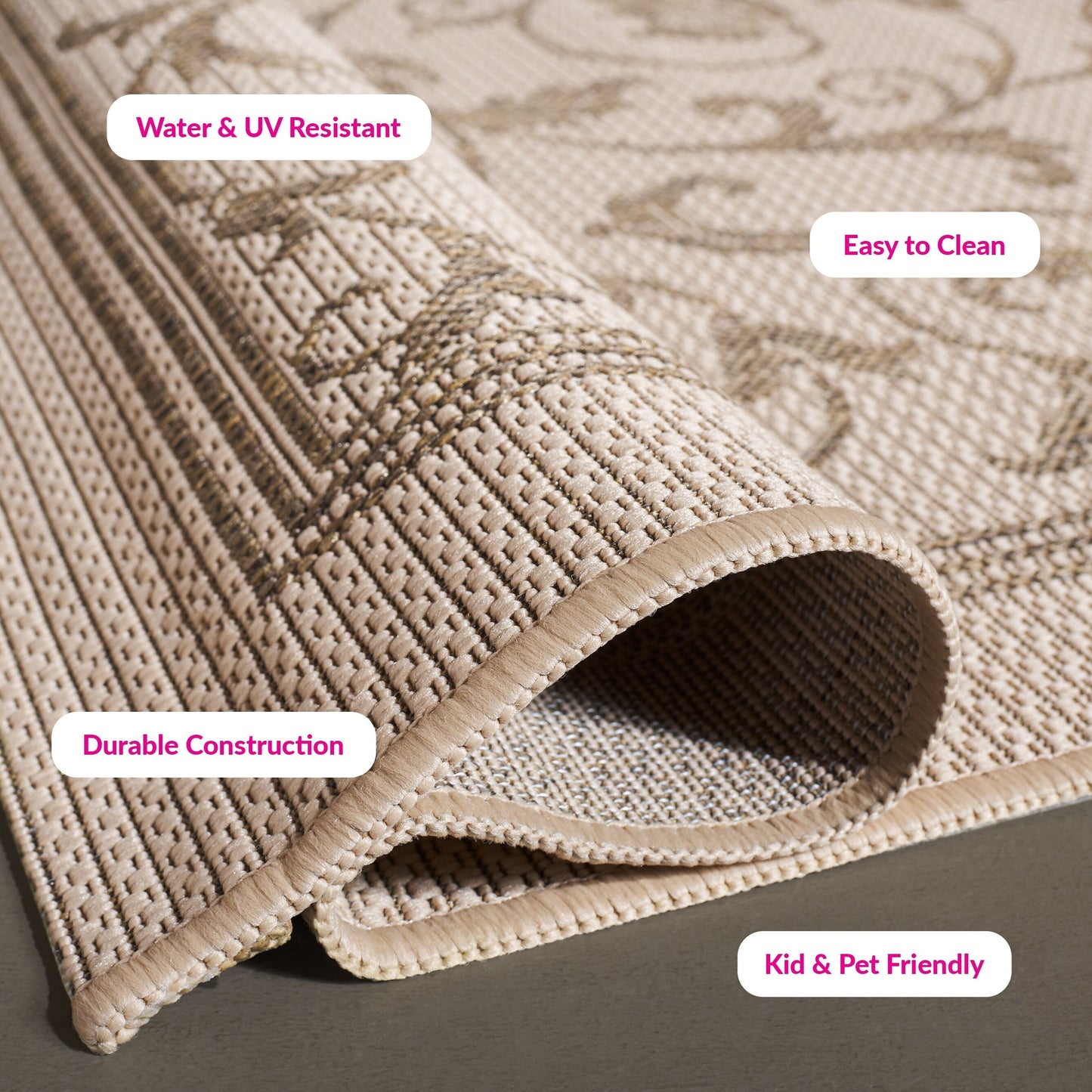 Tapis de jardin imperméable d'intérieur/extérieur SAFAVIEH Courtyard Miljeta