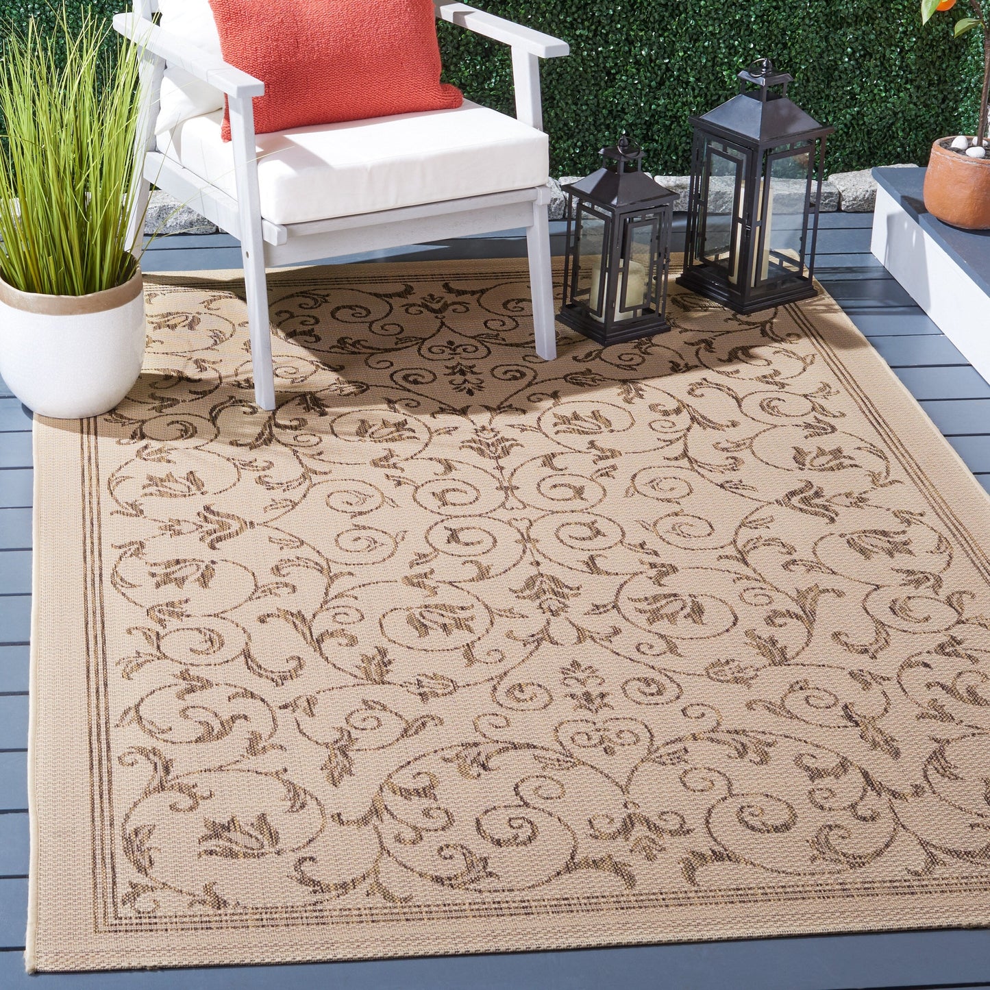 Tapis de jardin imperméable d'intérieur/extérieur SAFAVIEH Courtyard Miljeta