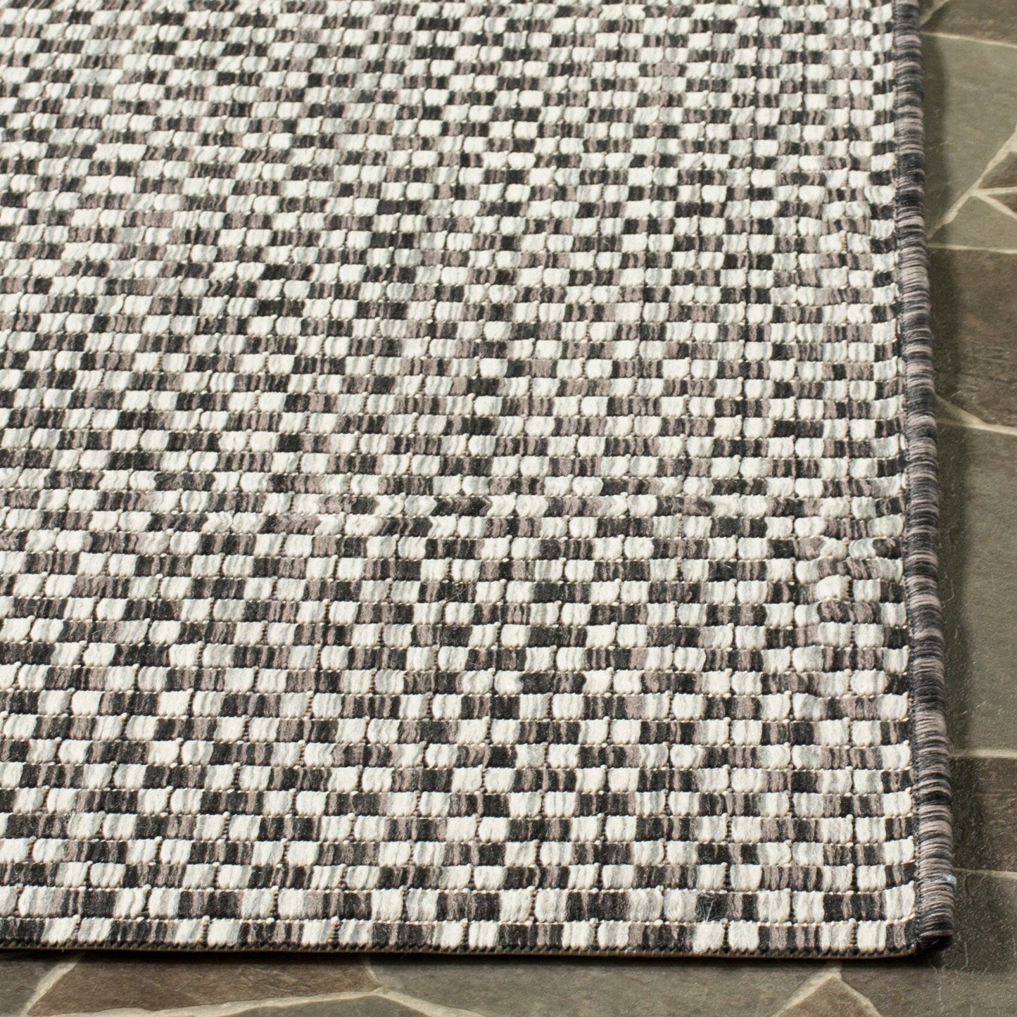 Tapis de jardin imperméable pour intérieur/extérieur SAFAVIEH Courtyard Ragini