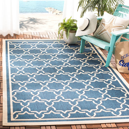 Tapis de jardin imperméable d'intérieur/extérieur SAFAVIEH Courtyard Thomasina