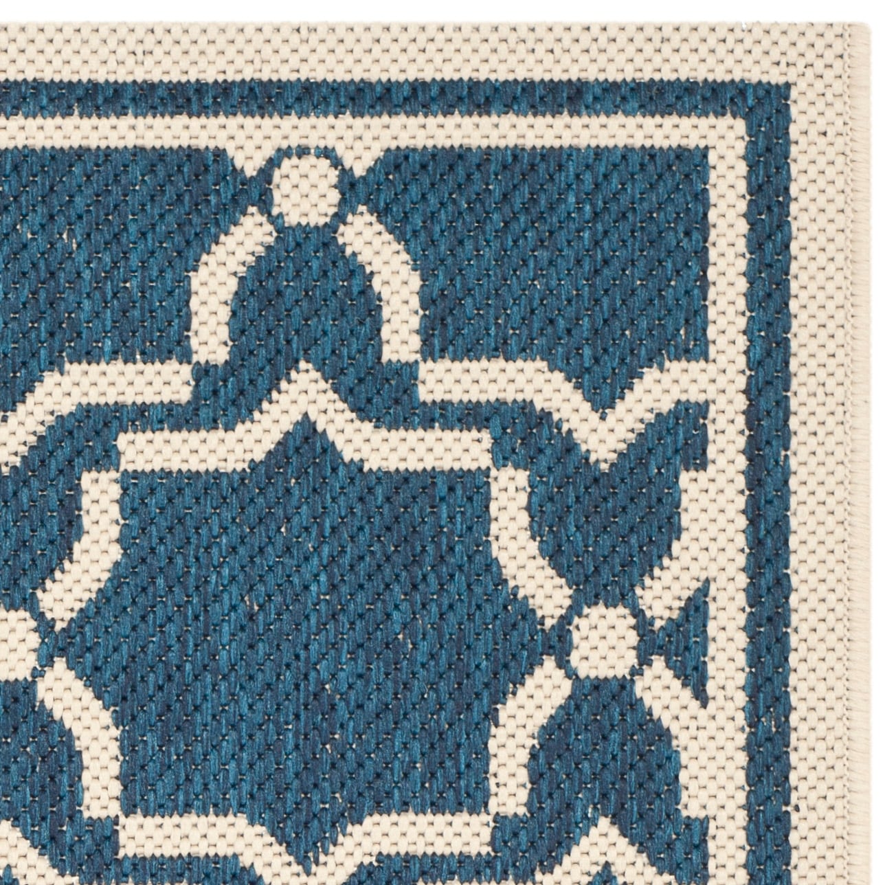 Tapis de jardin imperméable d'intérieur/extérieur SAFAVIEH Courtyard Thomasina