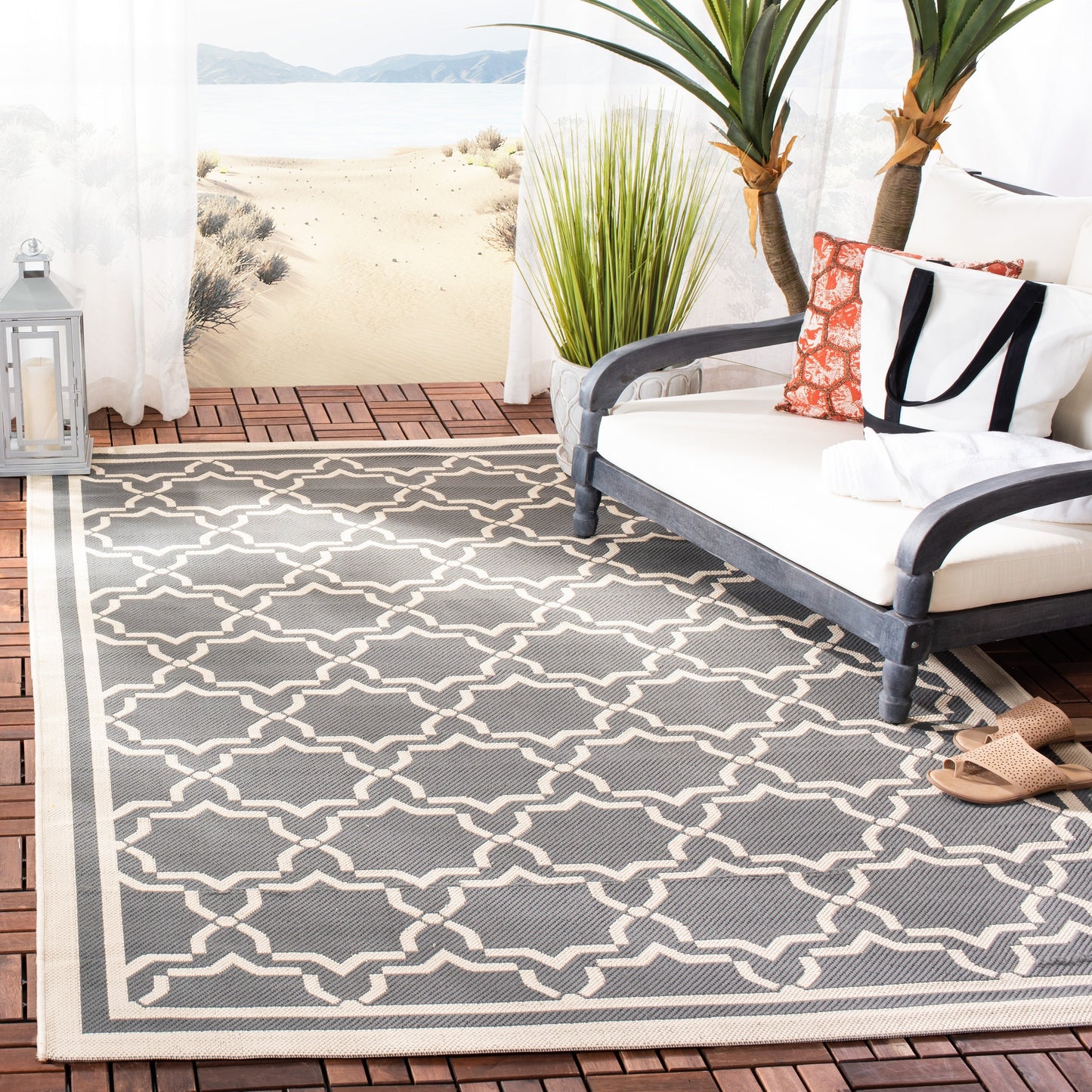 Tapis de jardin imperméable d'intérieur/extérieur SAFAVIEH Courtyard Thomasina