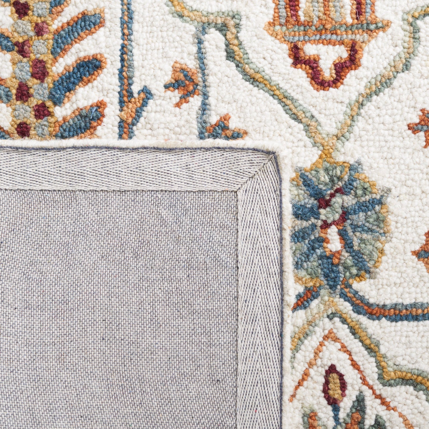 Tapis en laine floral SAFAVIEH Heritage Snjolaug fait main