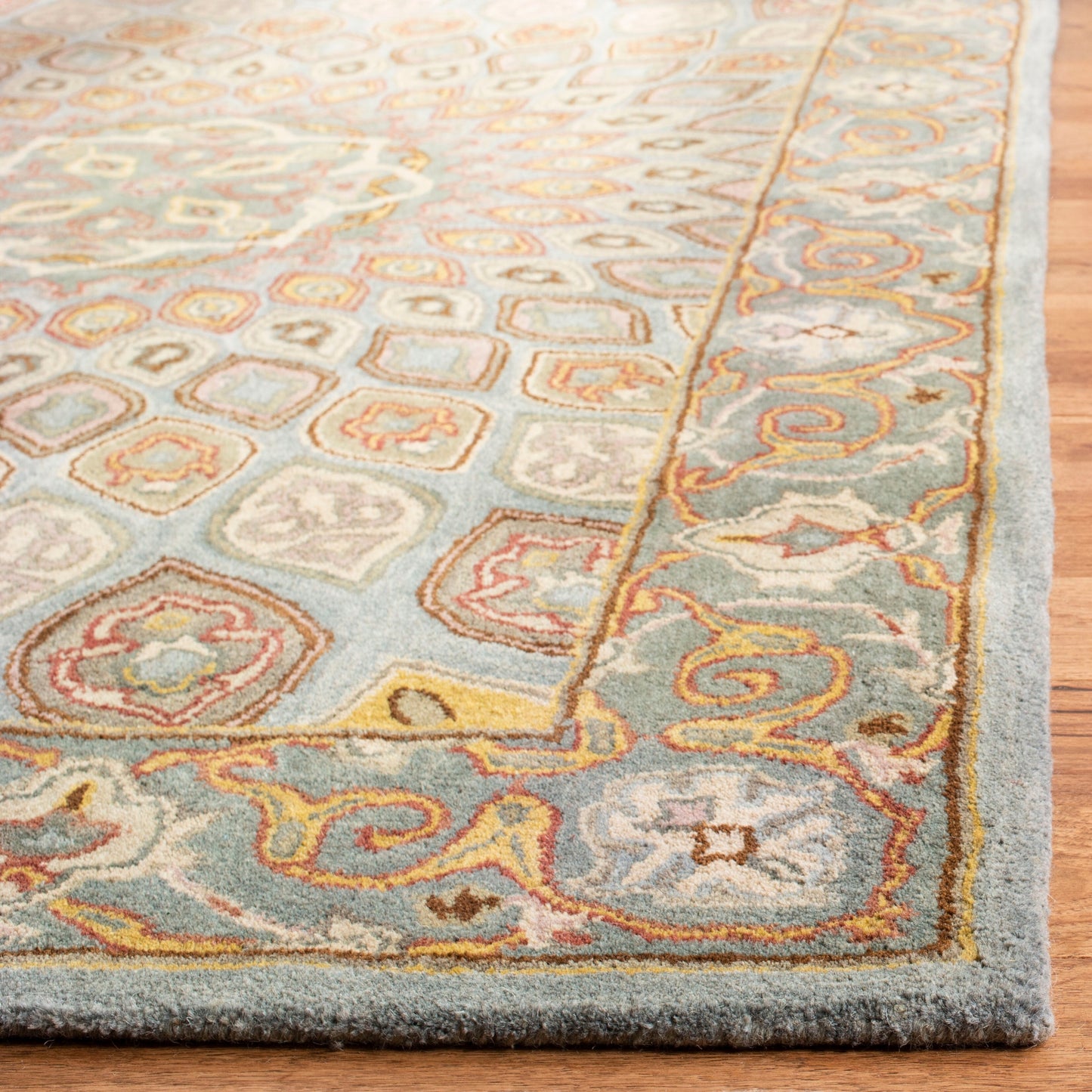 Tapis oriental traditionnel en laine fait main SAFAVIEH Heritage Wayfarer