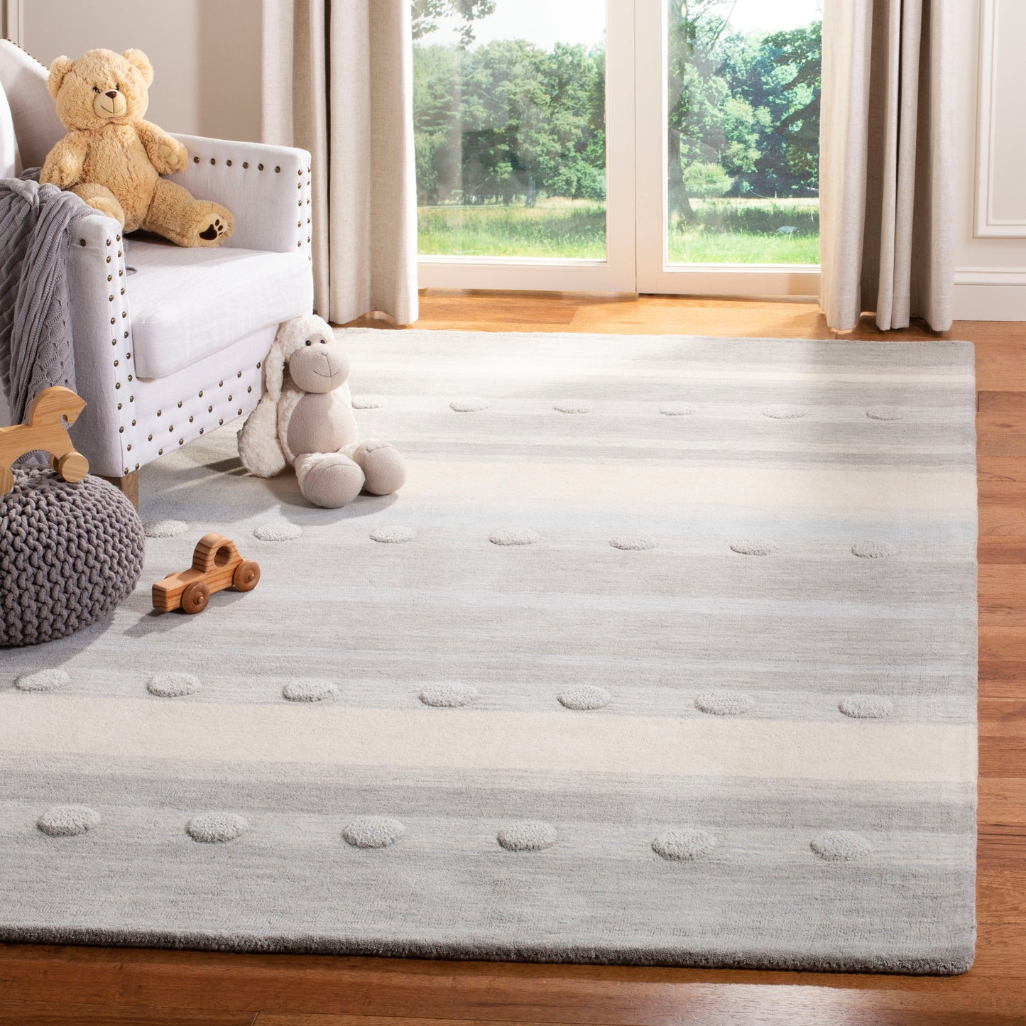 Tapis en laine Kayli fait main pour enfants SAFAVIEH