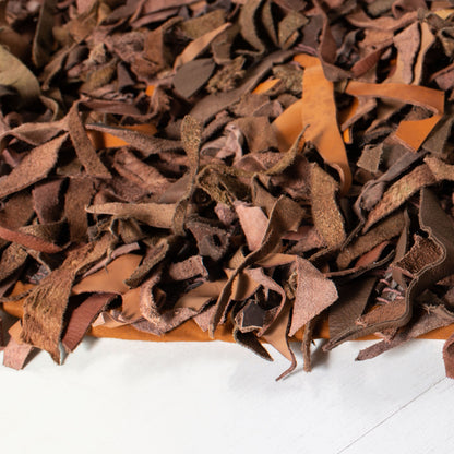 Tapis décoratif moderne en cuir fait main SAFAVIEH Shag Doinita