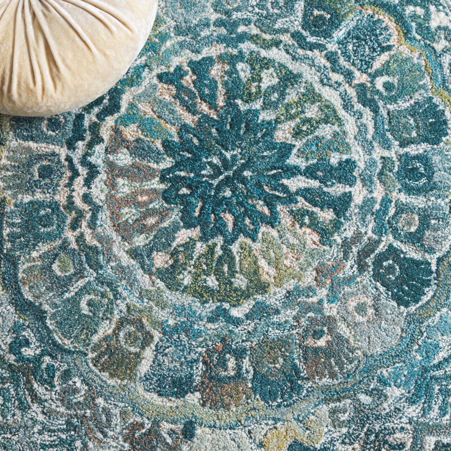 SAFAVIEH Tapis en laine à médaillon moderne Carlijn fait à la main