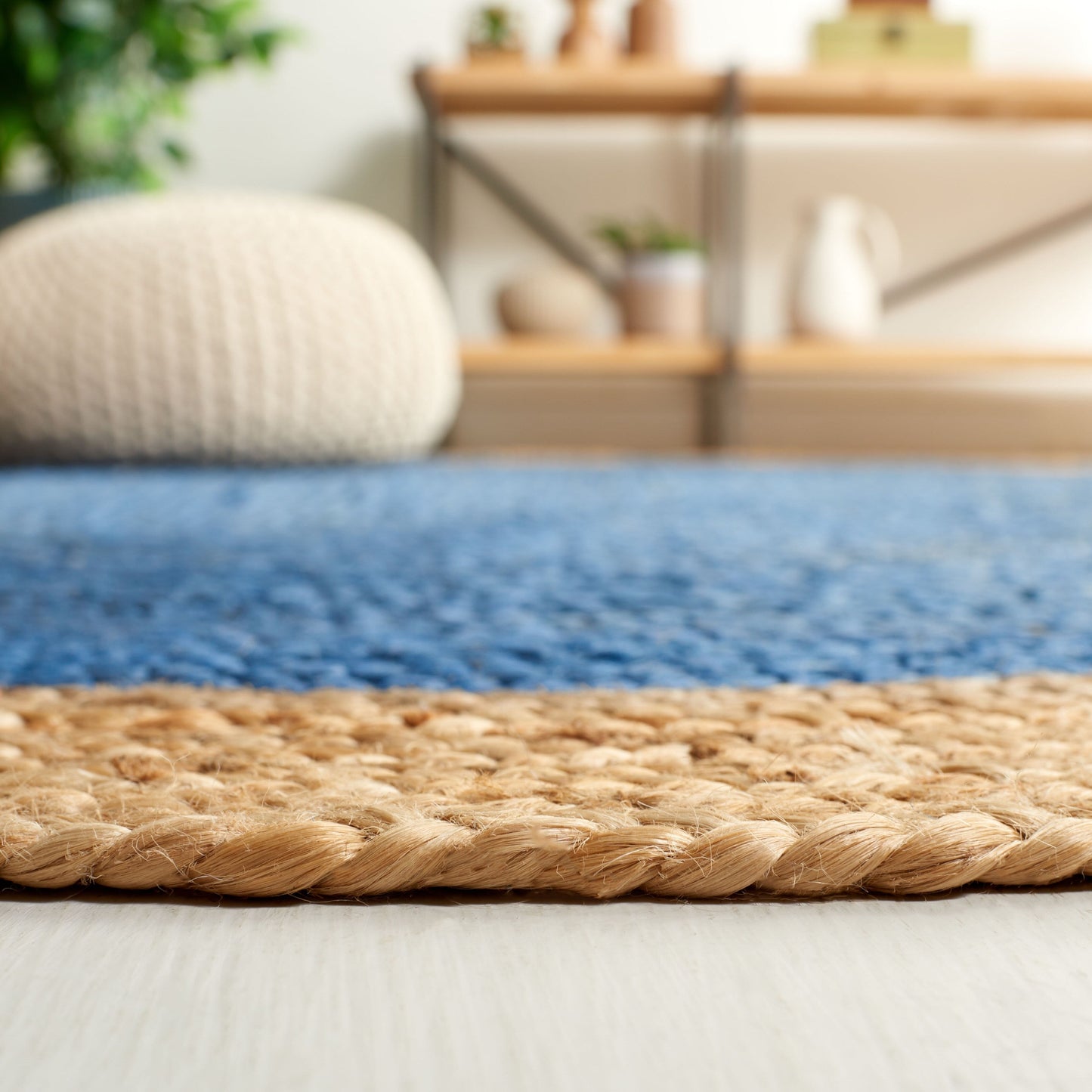 Tapis rond en jute fait main en fibres naturelles Jolette avec bordure SAFAVIEH