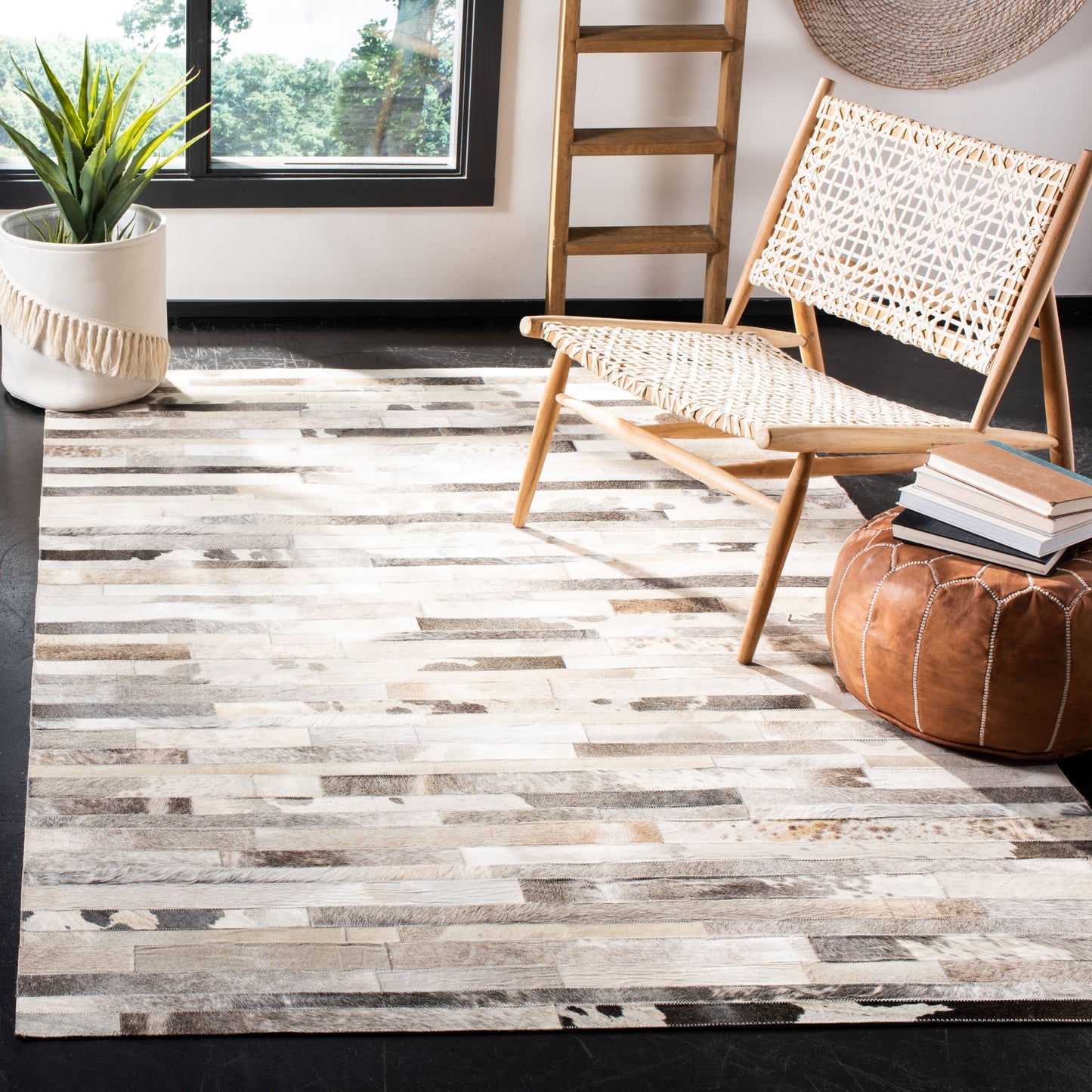 Tapis en cuir moderne Tennille fait main SAFAVIEH