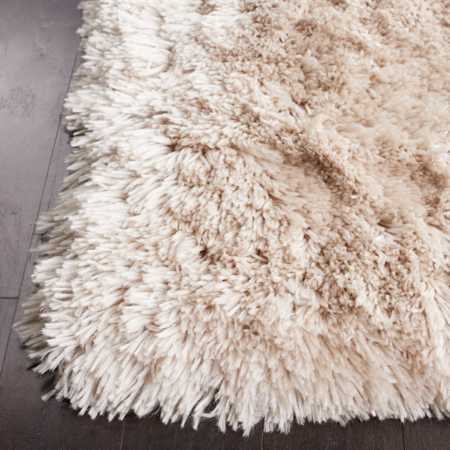 SAFAVIEH Tapis extra épais fait main Vukosava Shag Guenevere 3 pouces