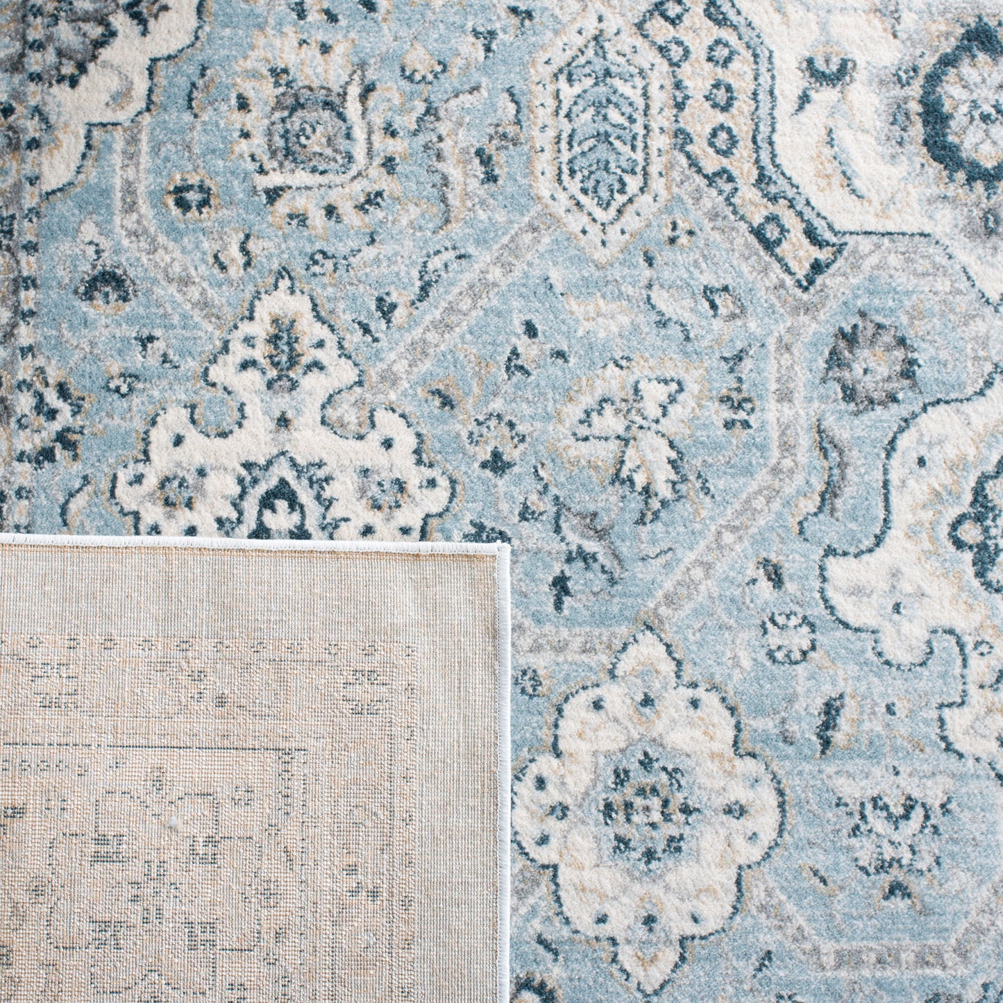 Tapis oriental traditionnel SAFAVIEH Isabella Roxann