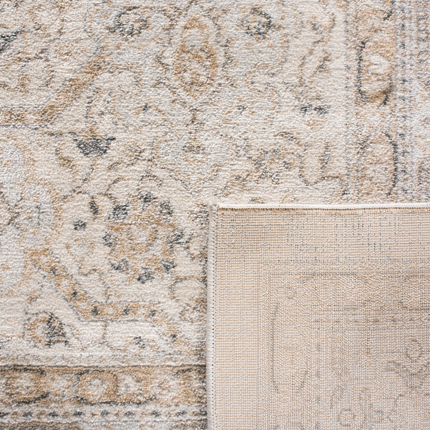 Tapis oriental traditionnel SAFAVIEH Isabella Roxann
