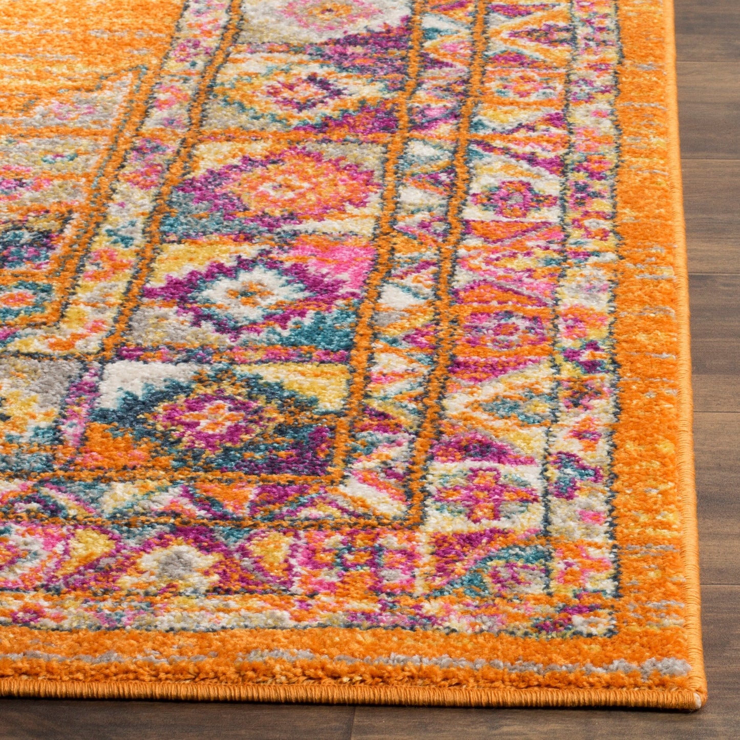 Tapis oriental vintage bohème SAFAVIEH Madison Beverlee