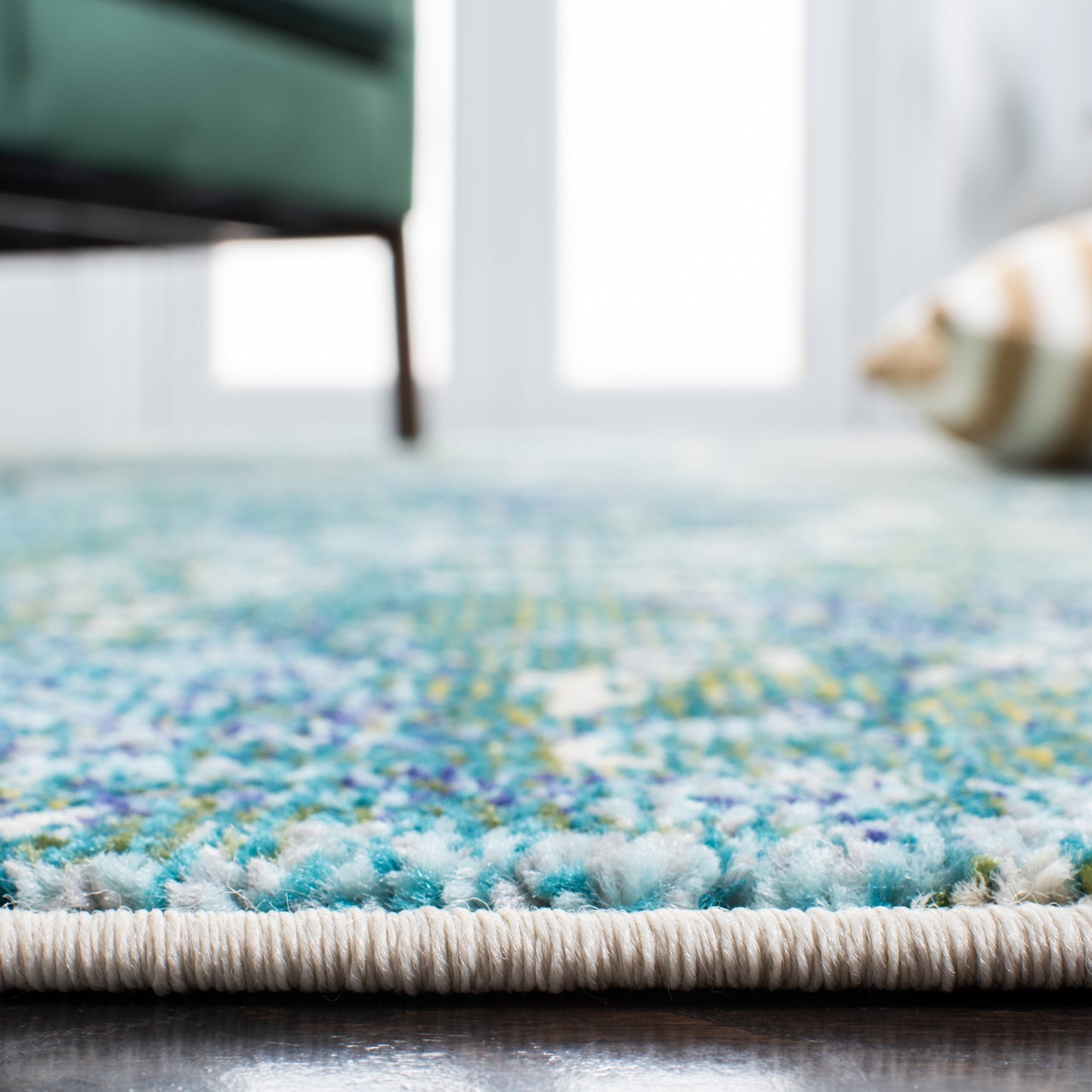 Tapis abstrait moderne SAFAVIEH Madison Carla