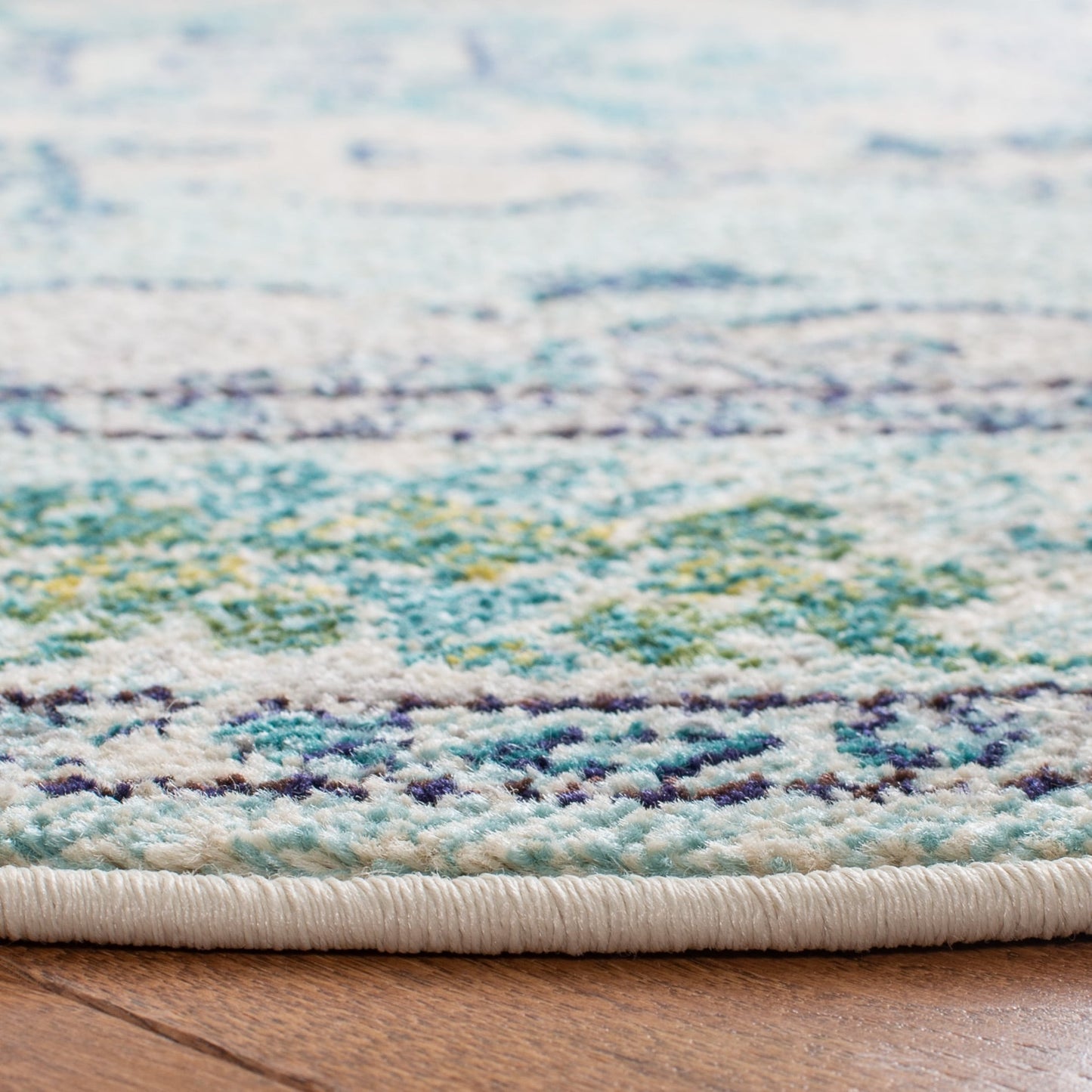 Tapis décoratif style médaillon bohème Monaco Oceane de SAFAVIEH