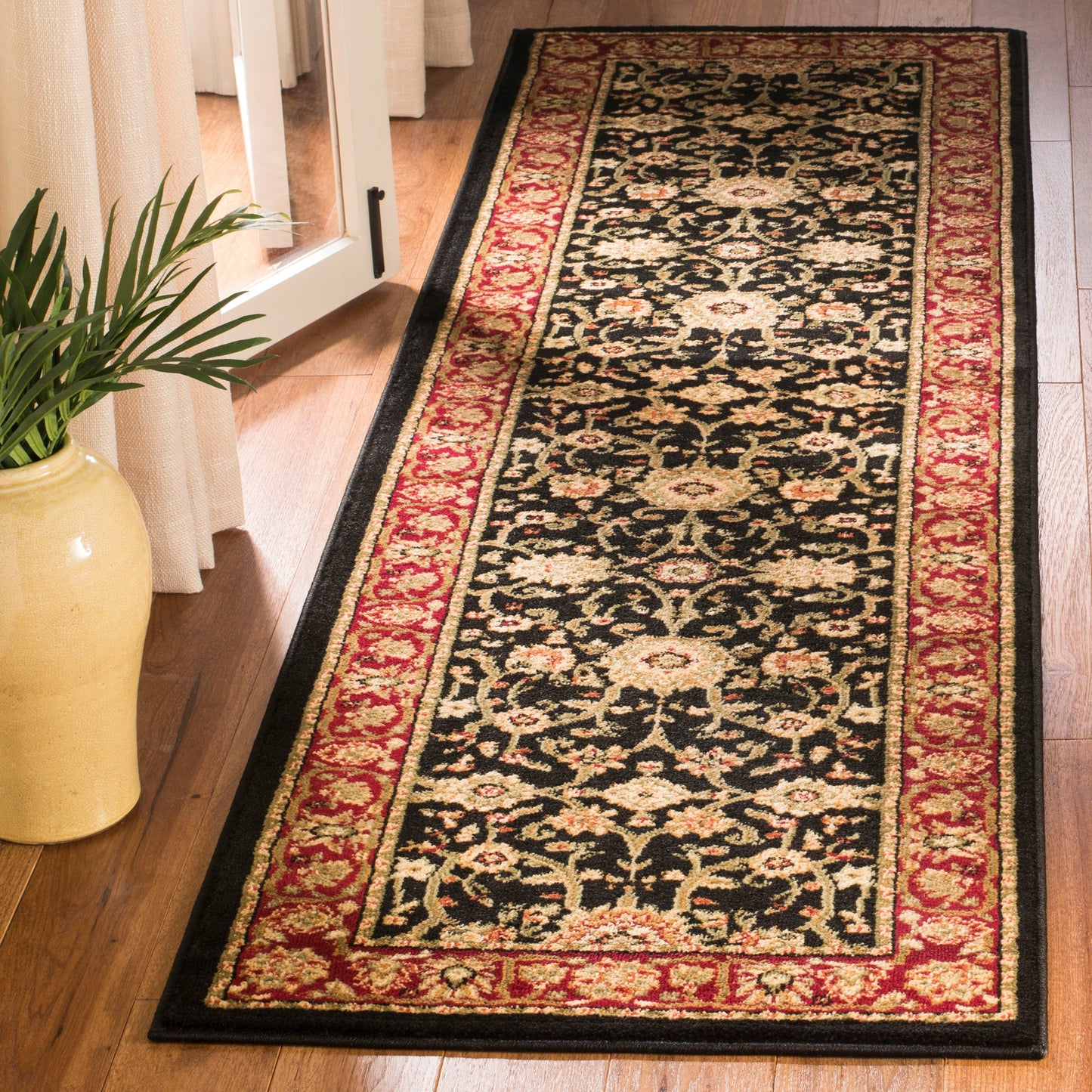 SAFAVIEH, tapis traditionnel Lyndhurst Marsha