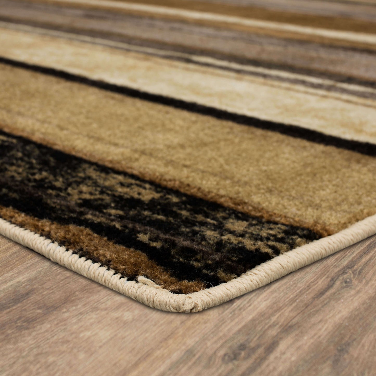 Tapis bohème rayé multicolore Sultan Nomad Curated