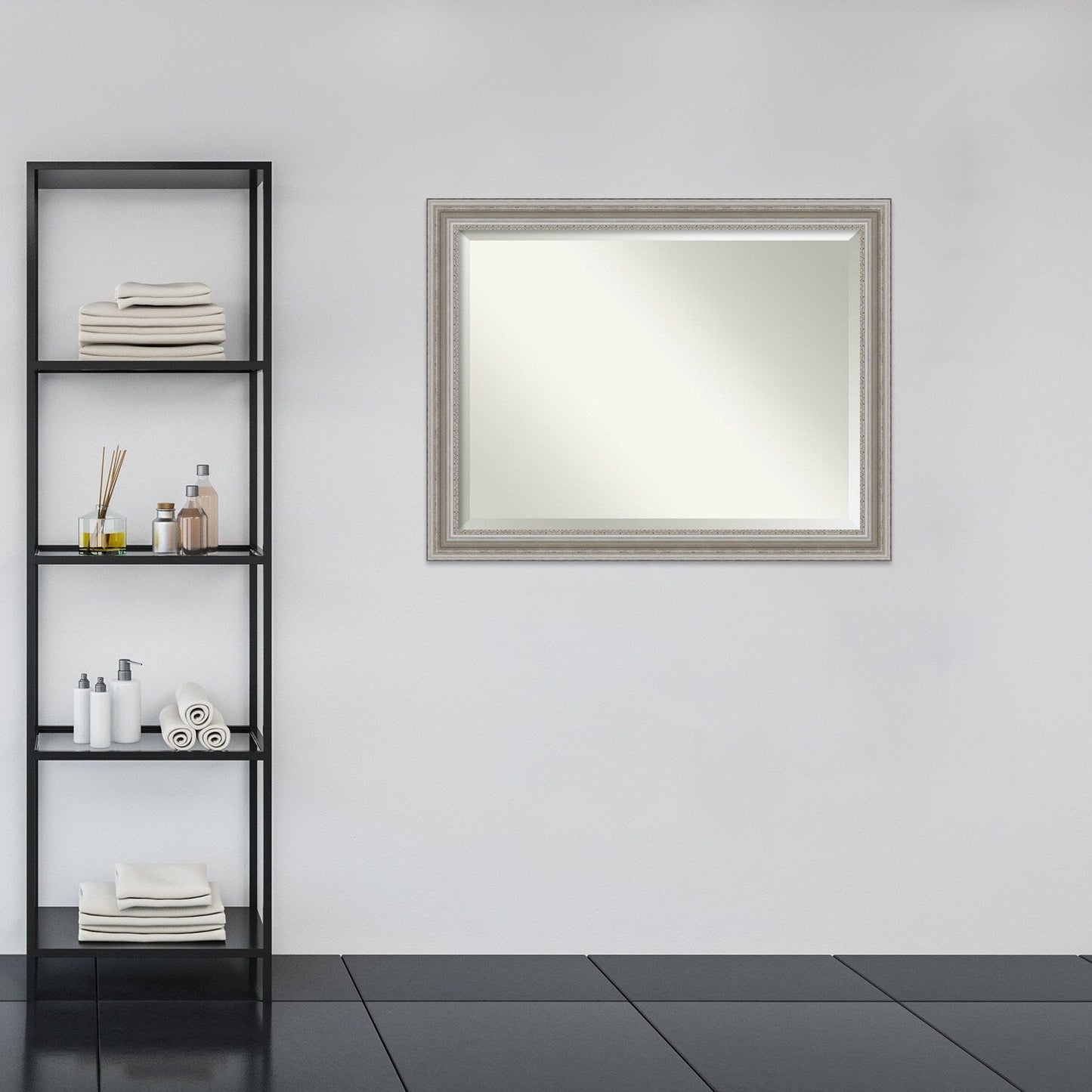 Miroir mural biseauté pour salle de bain - Cadre argenté Parlor