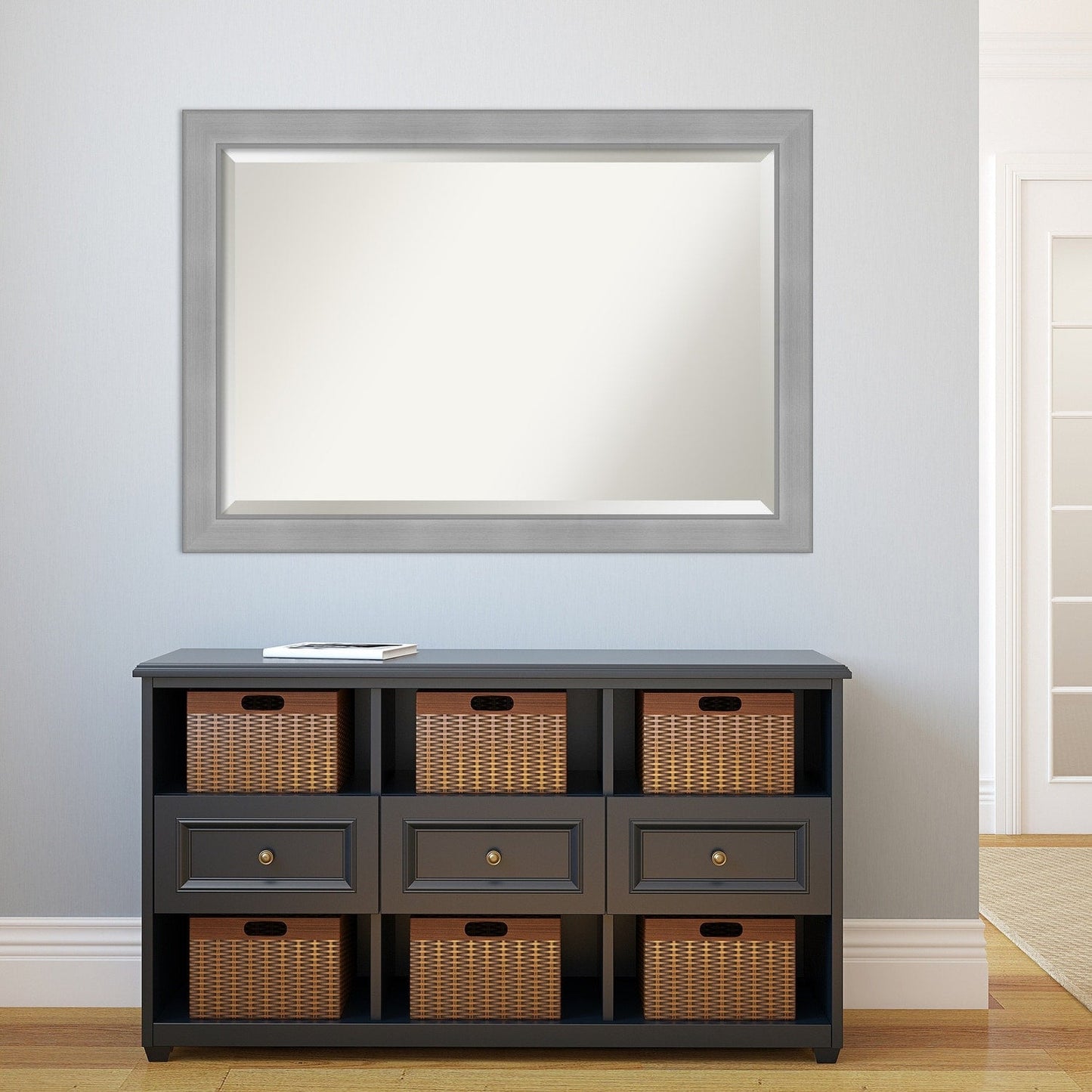 Miroir mural biseauté pour salle de bain - Cadre en nickel brossé Vista