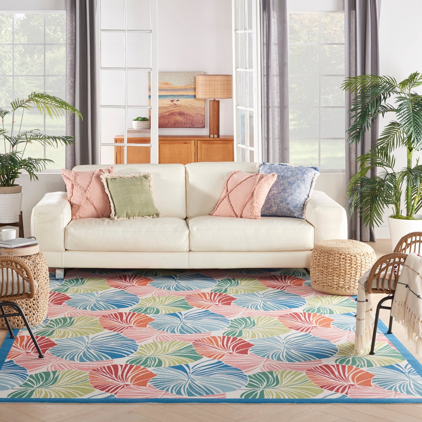 Tapis d'intérieur/extérieur moderne botanique Waverly Sun N' Shade