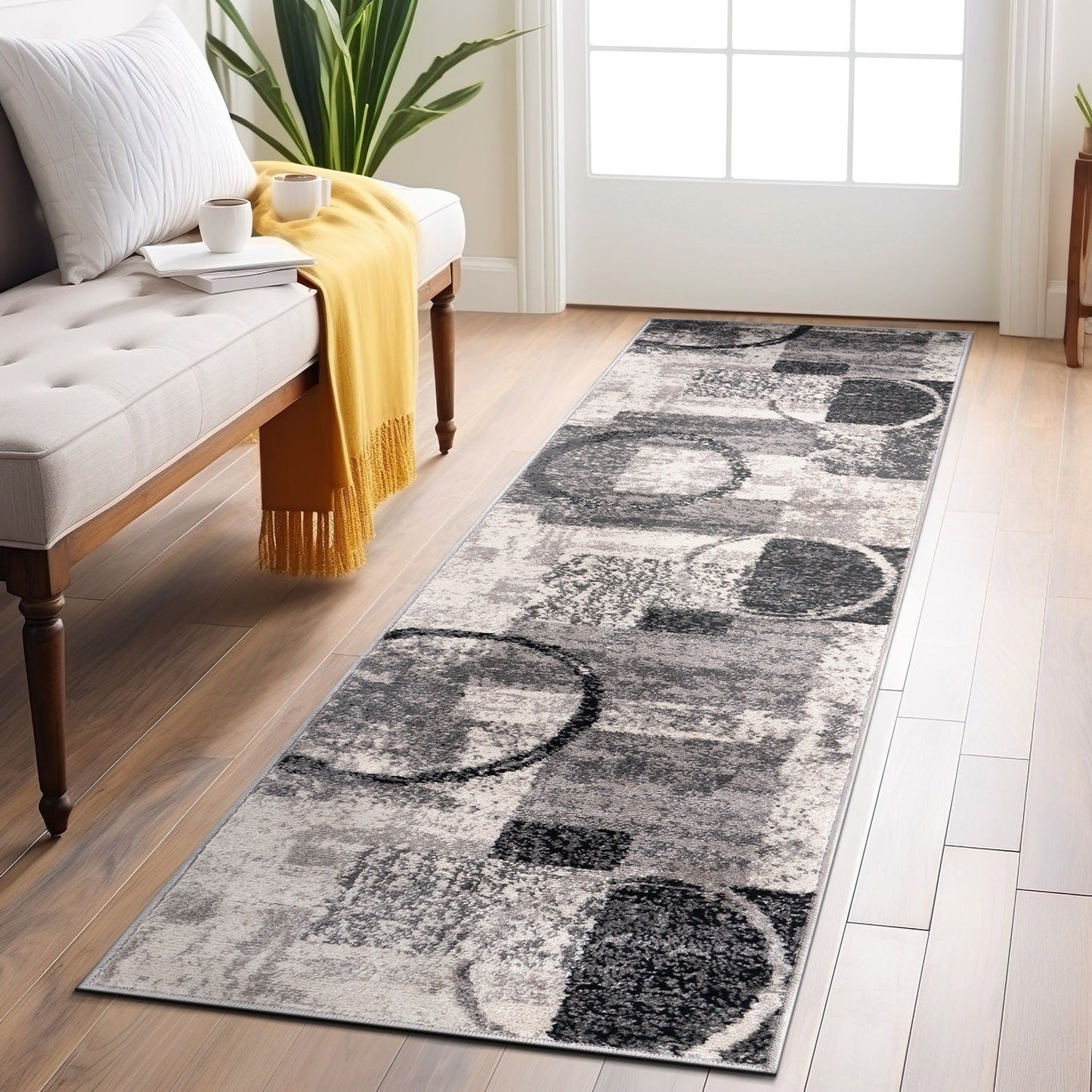 Tapis circulaire abstrait en polypropylène fabriqué à la machine, de la World Rug Gallery